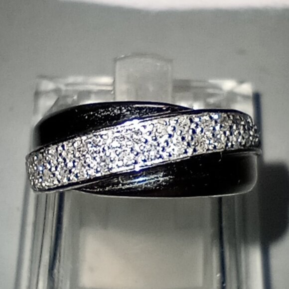 Scratch&Dent – 2 Rings – ~11.85g 14Kt Gold -- ~0.68ctw Diamonds - Picture 5 of 7